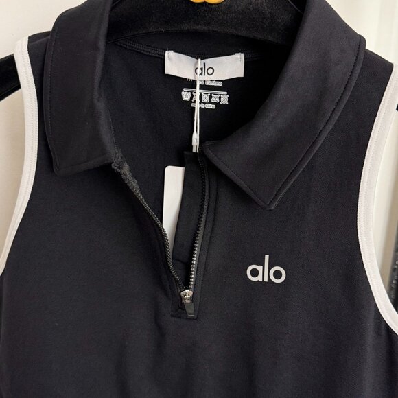 ALO Yoga Black workout set - Picture 7 of 9